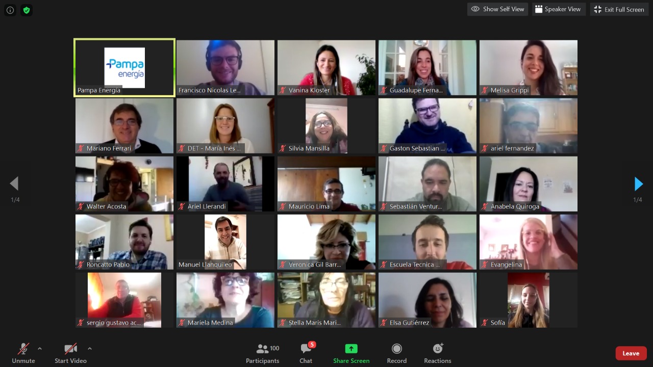 Reunión virtual de Pampa Energía el 4 de septiembre de 2020 a las 15:09, con múltiples participantes en una videoconferencia institucional.